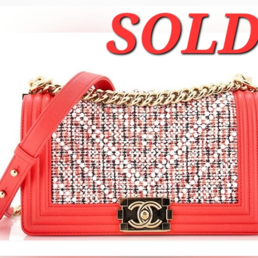 SOLD!!! BEAUTIFUL PINK CHANEL LE BOY FLAP BAG CHEVRON EMBELISHED IMMACULATE